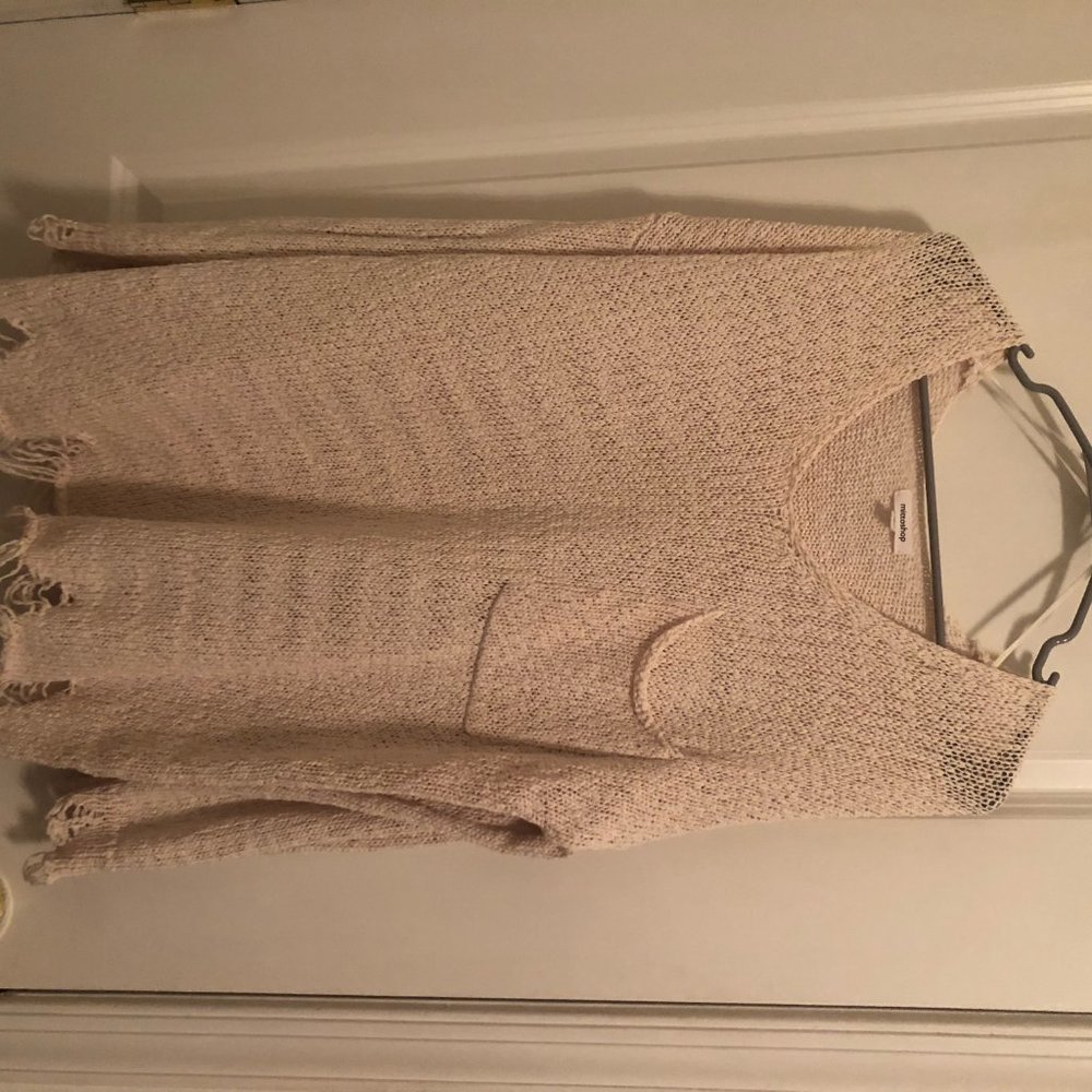 Mittoshop distressed long sleeve cream colored top, womens small